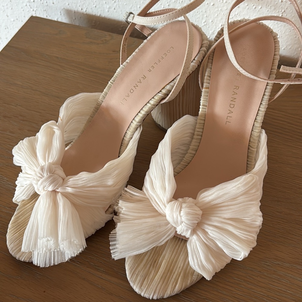 Loeffler Randall Camellia White Pleated Bow Heel